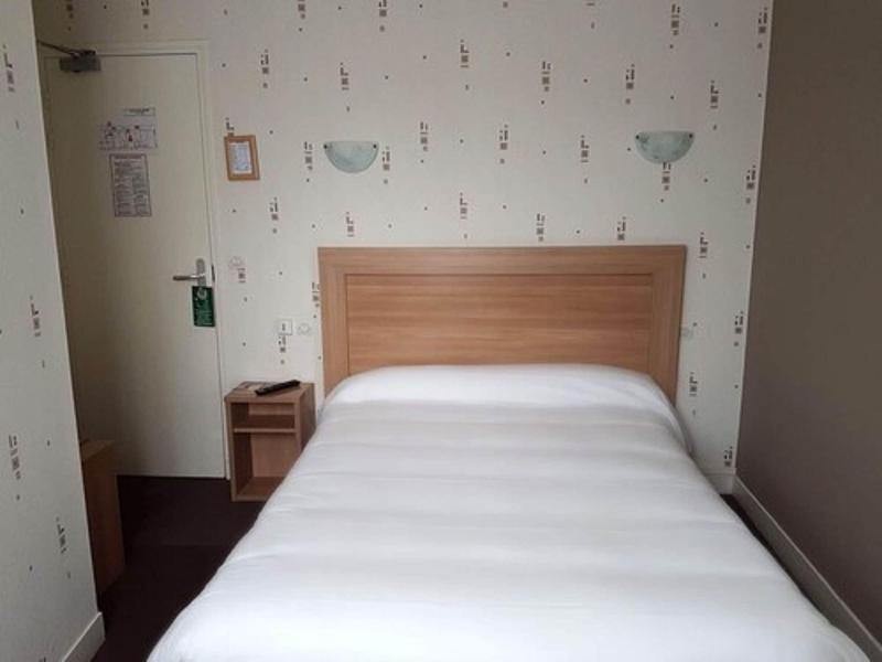Hotel Du Commerce เฟก็องป์ ภายนอก รูปภาพ