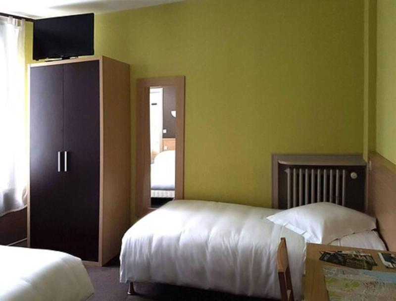 Hotel Du Commerce เฟก็องป์ ภายนอก รูปภาพ